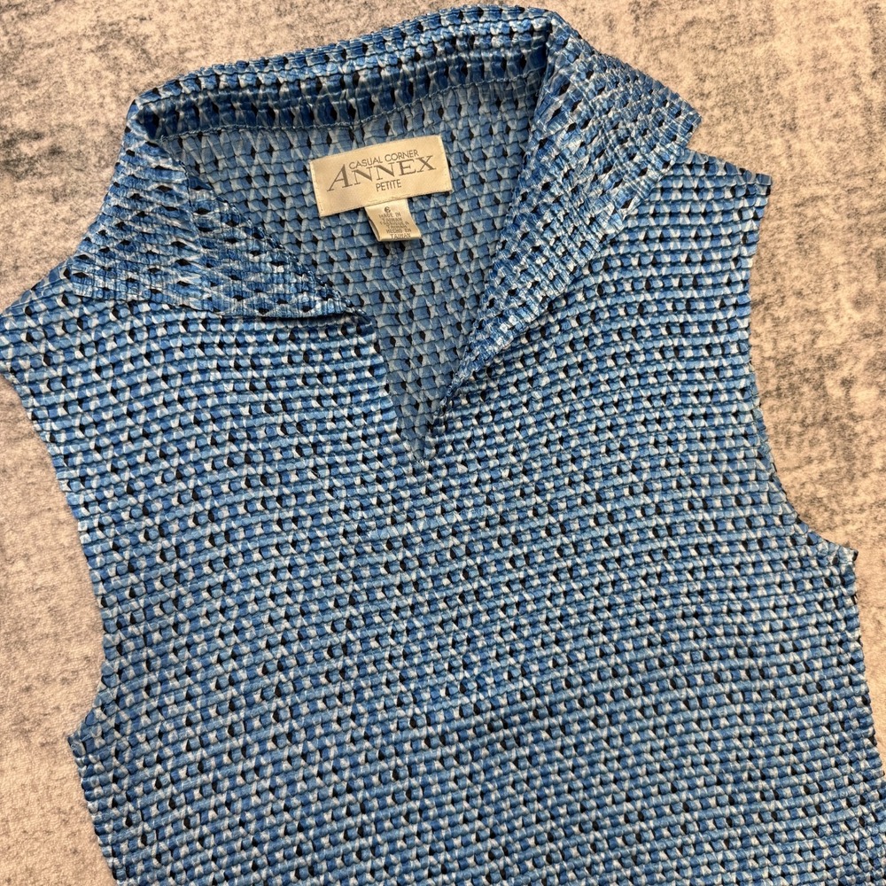 VTG Casual Corner Top Womens 6 Petite Blue‎ Geometric Textured 90s Retro Disco
